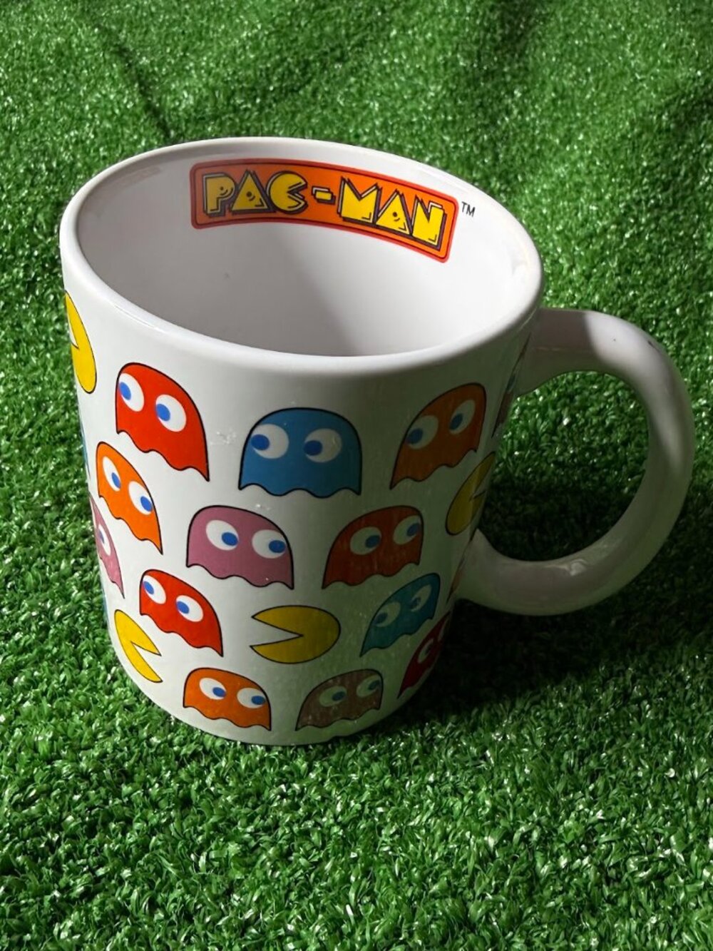 Pac Man 11 Oz Ceramic White Mug with Ghosts Gang Bandai Namco Official Licensed